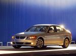 BMW 330i Sedan 2005 года (US)